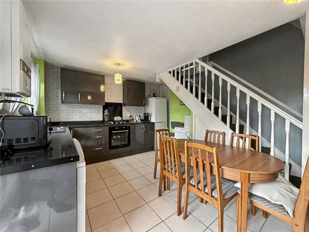 Property photo 2 of 10 Picture No. 13