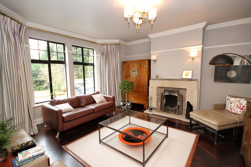 Property photo 2 of 10 Property Photo