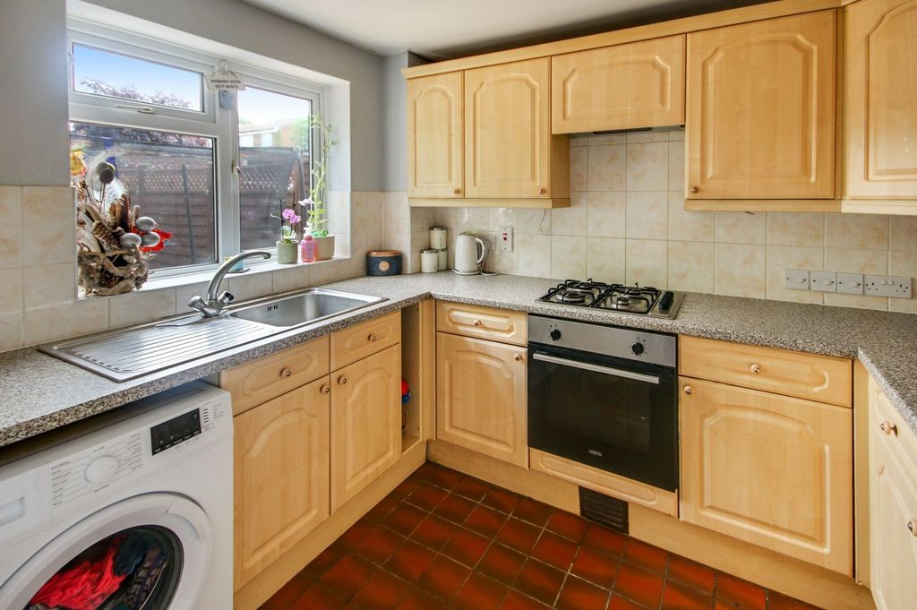 Property photo 2 of 14