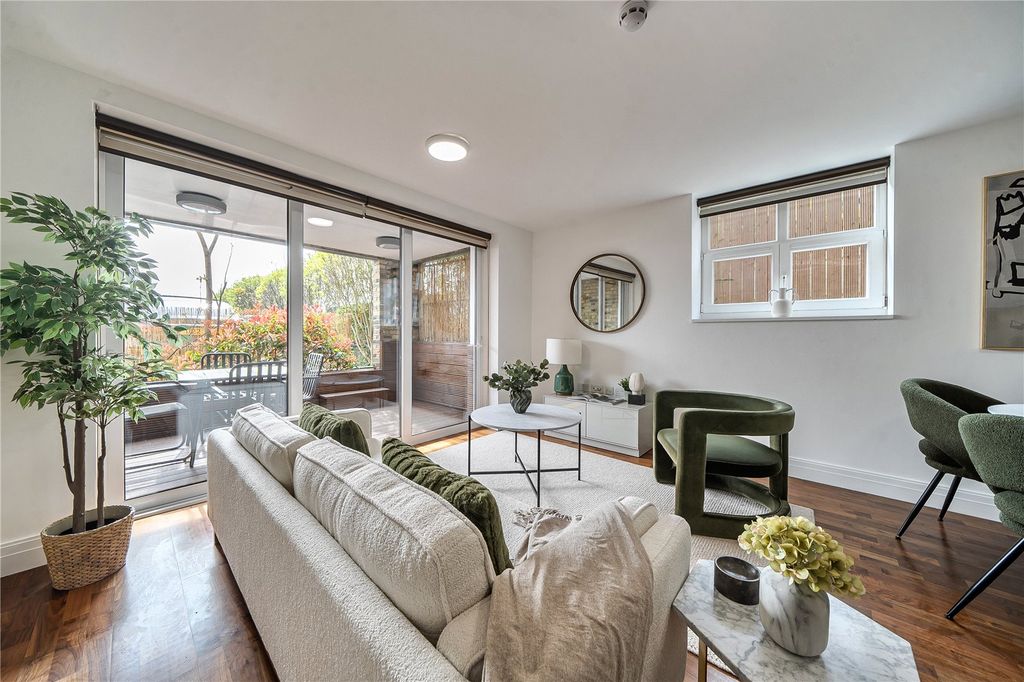 Property photo 2 of 16 Picture No. 04