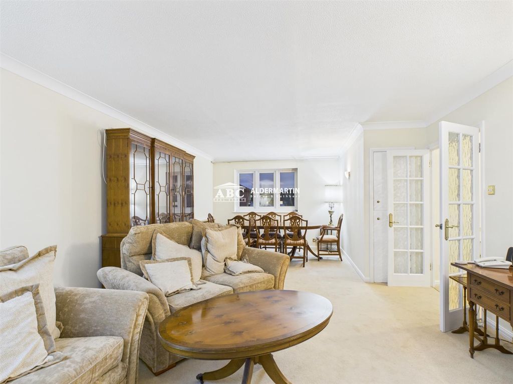 Property photo 2 of 15 Cam03827G0-Pr0107-Still009.Jpg