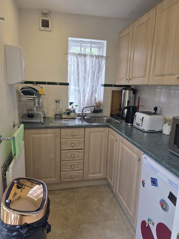 Property photo 3 of 4