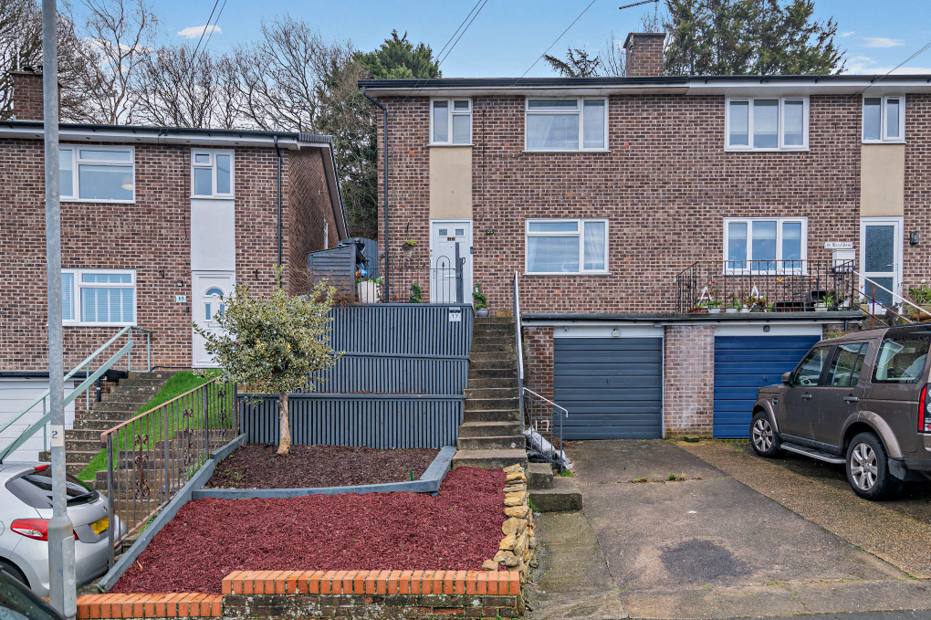 Property photo 1 of 14