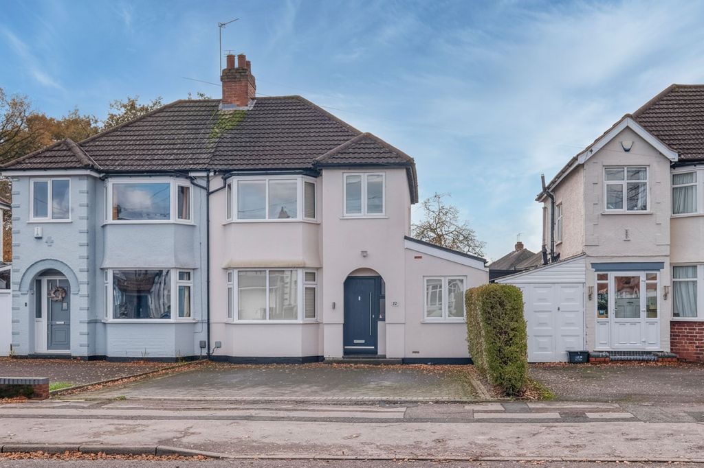 Property photo 2 of 21