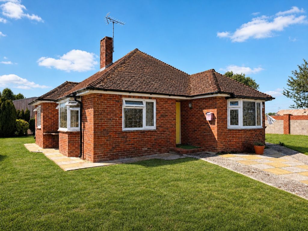Property photo 2 of 26