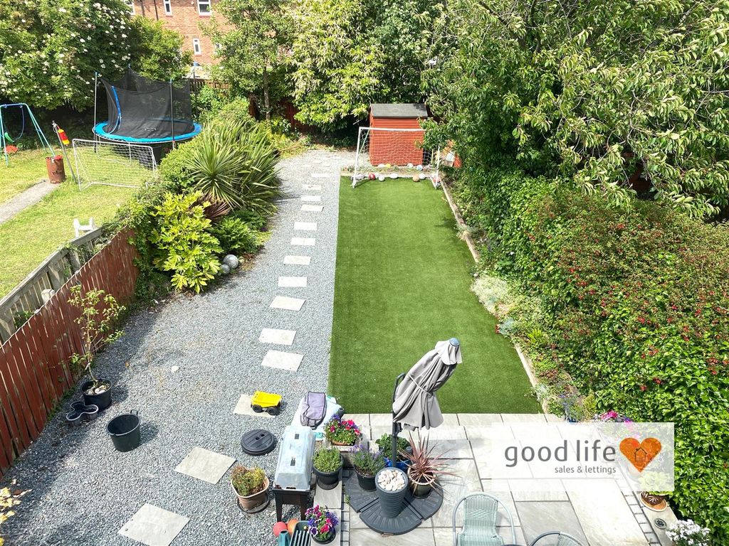 Property photo 3 of 20 20250617_114648999_Ios94Leechmereroad.Jpg