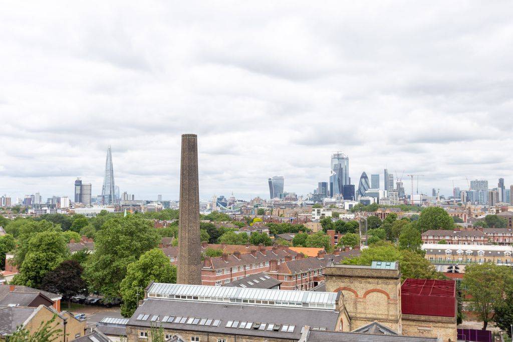 Property photo 3 of 14 Photo 10