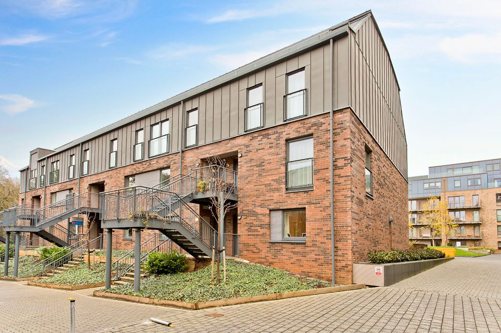 Property photo 1 of 25 Primary Property Image