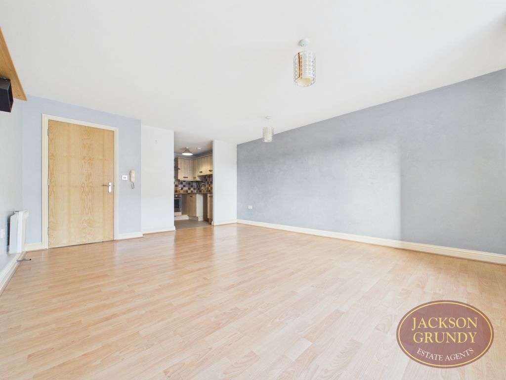 Property photo 3 of 7 Photo 2