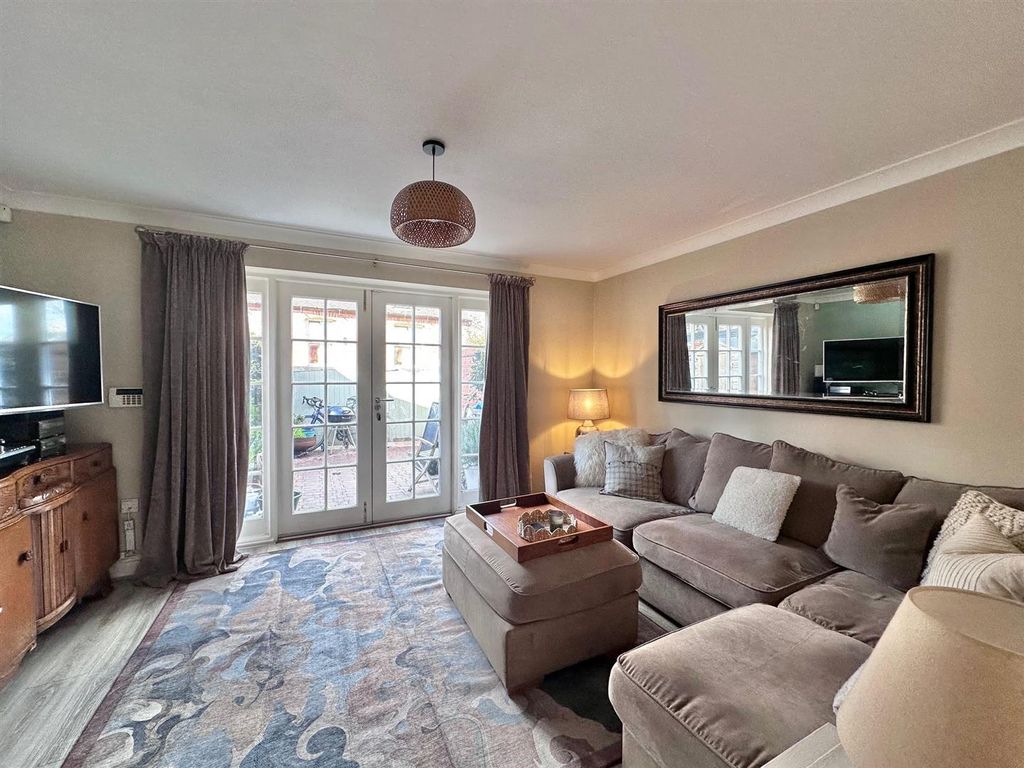 Property photo 2 of 28 Unnamed.Jpg