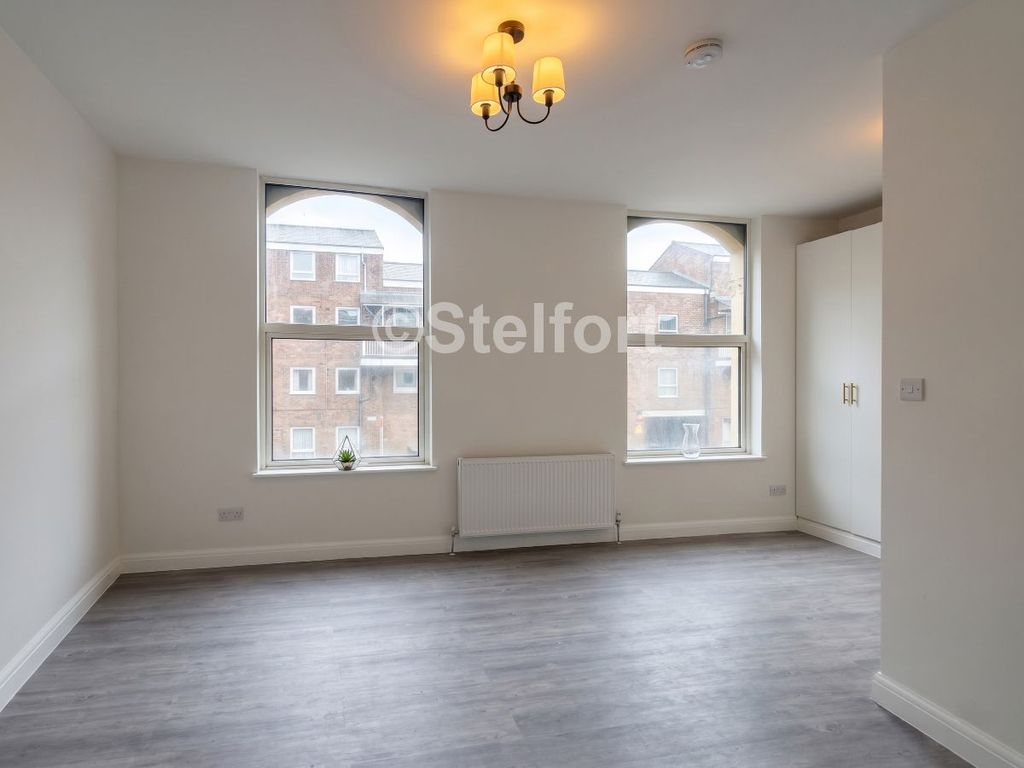 Property photo 3 of 5