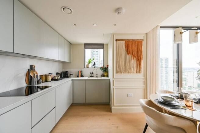 Property photo 3 of 16 4677332