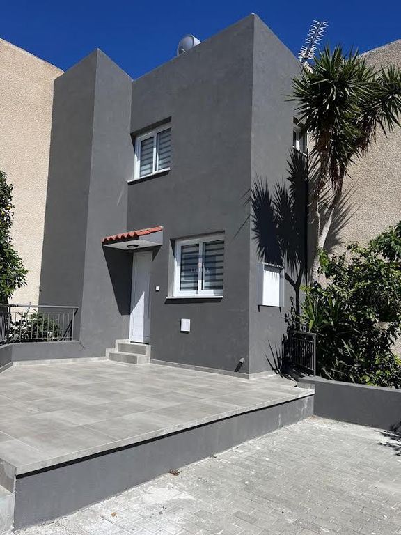 Property photo 1 of 20