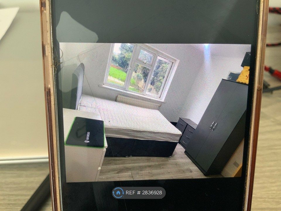 Property photo 1 of 3