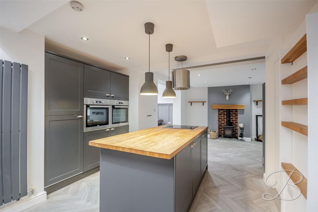 Property photo 2 of 39 Ccltd-18.Jpg