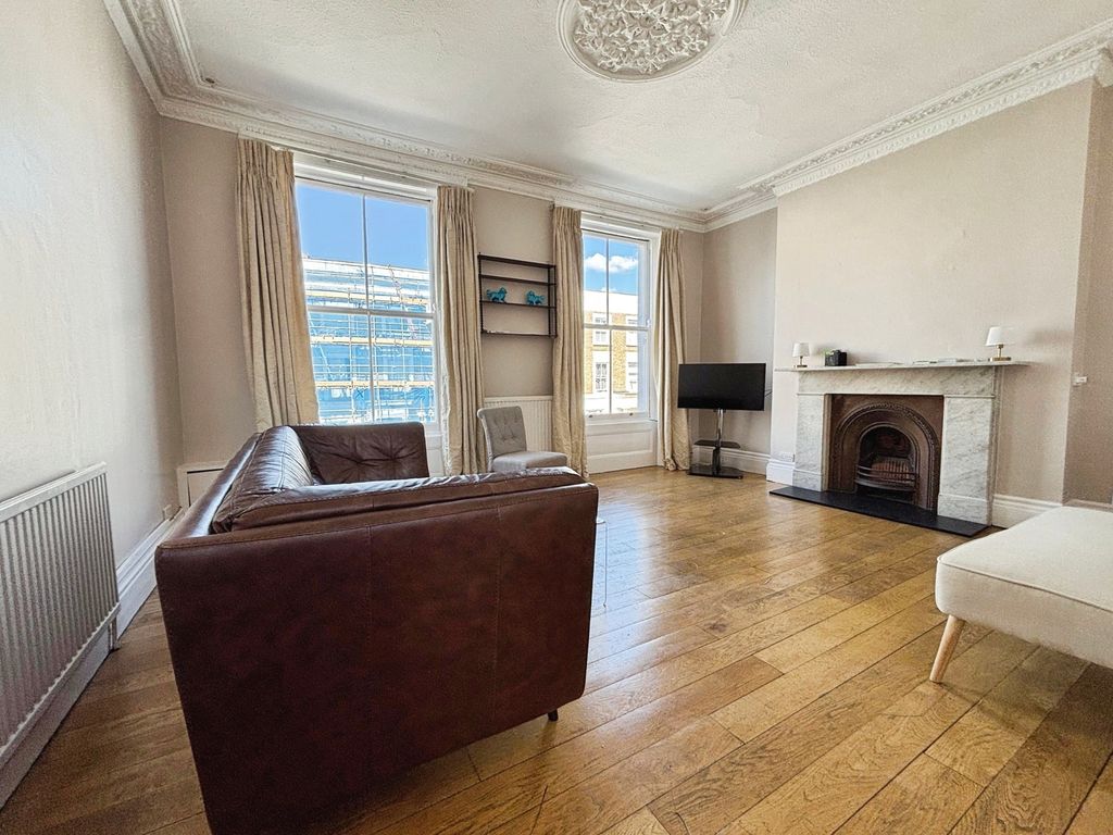 Property photo 2 of 11 Reception Room