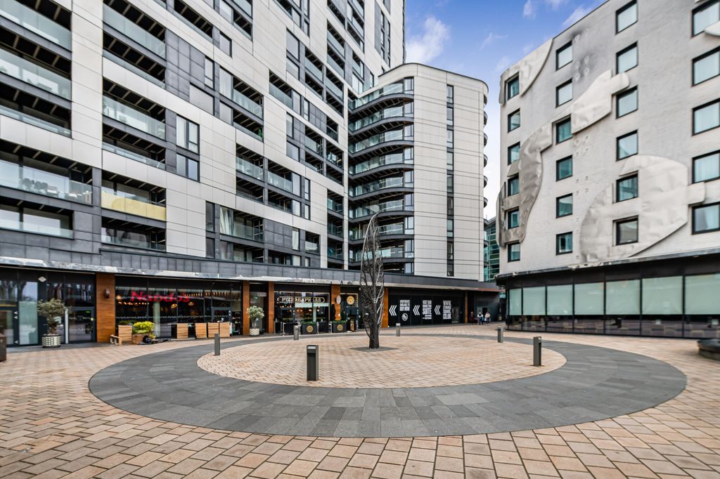 Property photo 1 of 15 26_74776