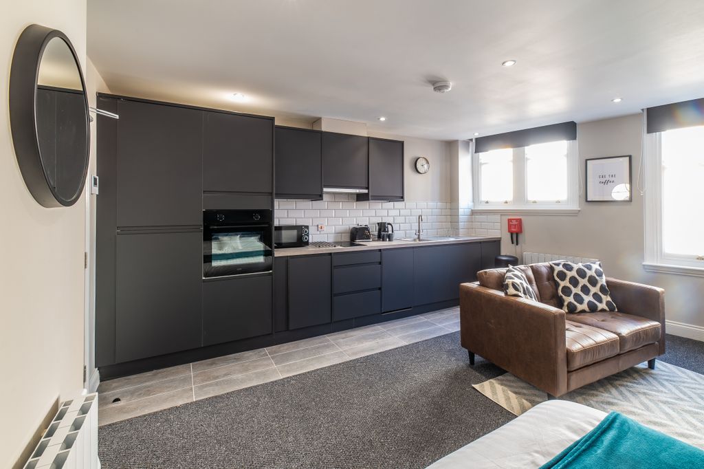 Property photo 1 of 9 Canning Place B209-004