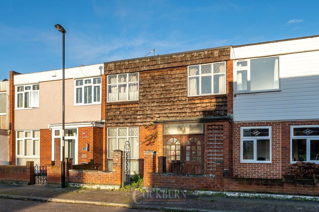 Property photo 2 of 7