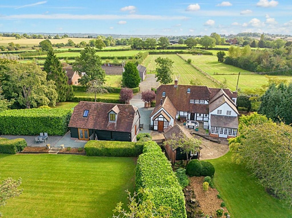 Property photo 1 of 64