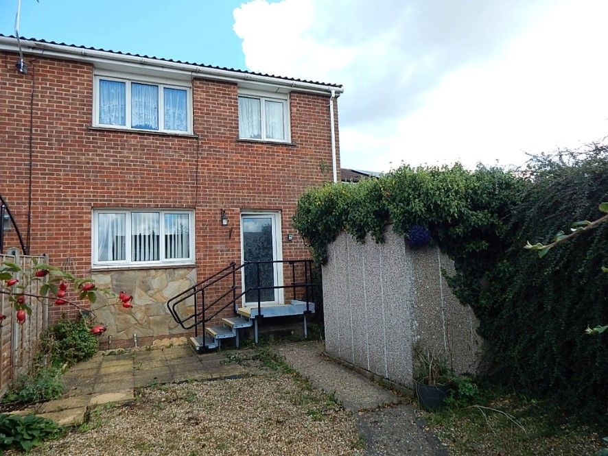 Property photo 2 of 20