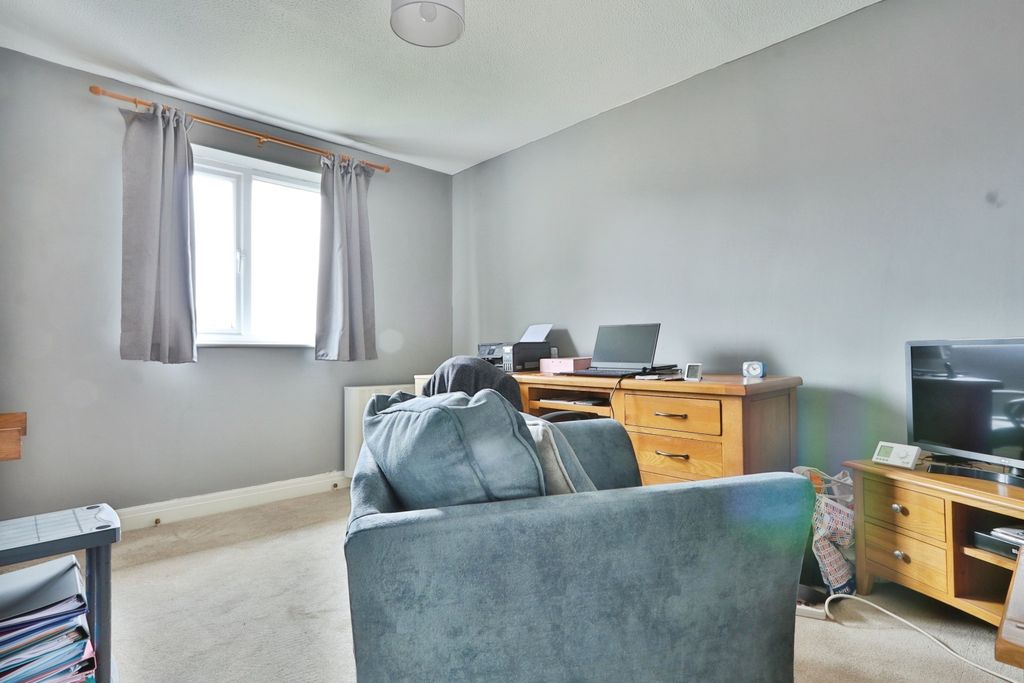 Property photo 3 of 16 4444847