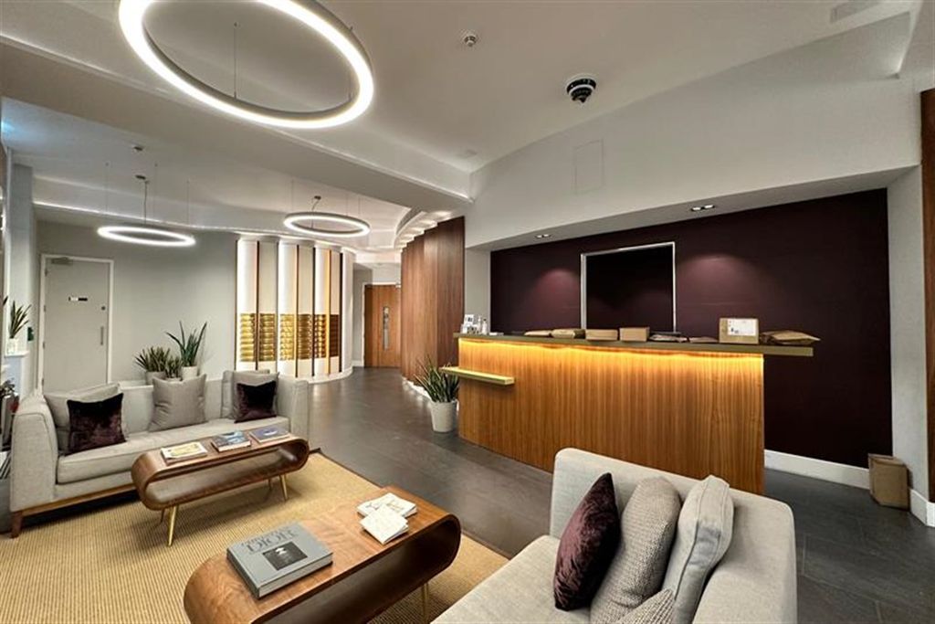 Property photo 1 of 21 (Main)