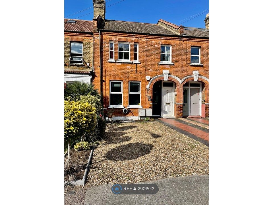 Property photo 2 of 32