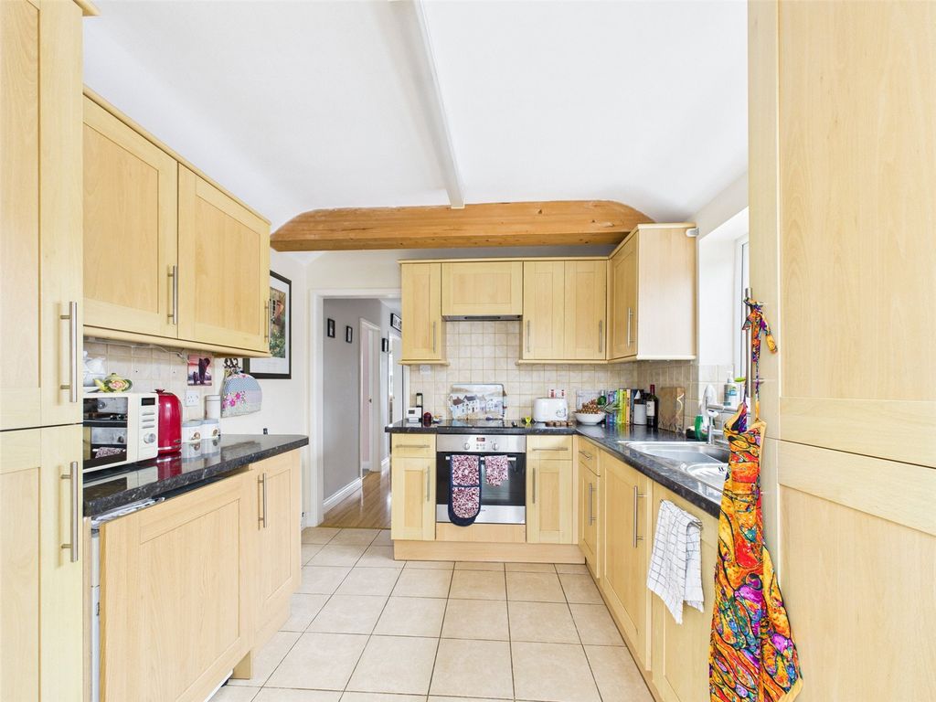 Property photo 3 of 27 Picture No. 09