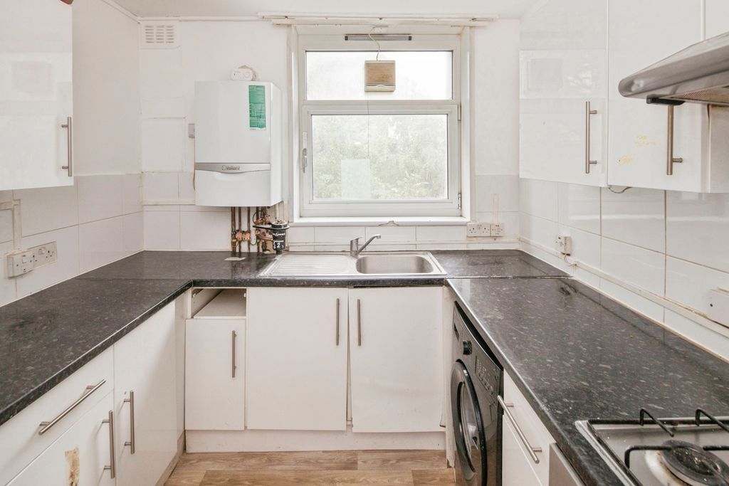 Property photo 1 of 17 Photo