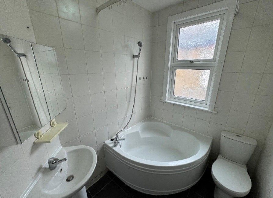 Property photo 3 of 5 Photo 3