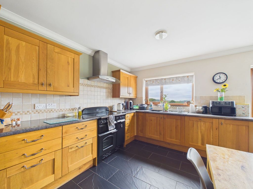 Property photo 2 of 45
