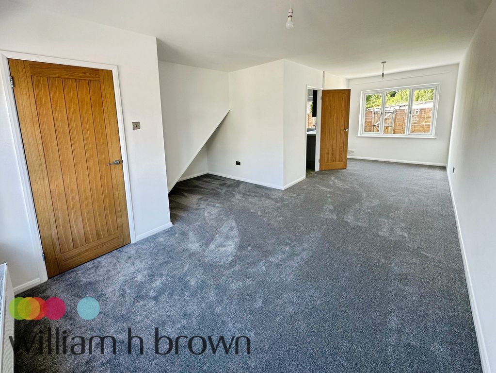 Property photo 2 of 13 View