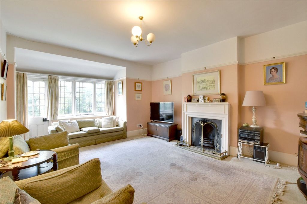Property photo 2 of 19 Picture No. 03