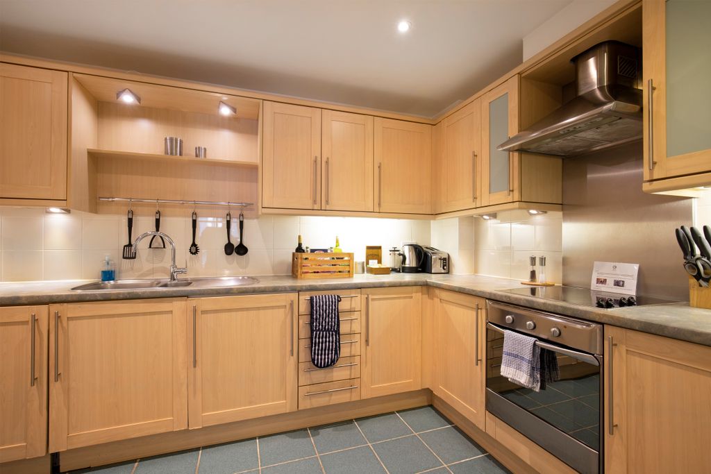 Property photo 3 of 5