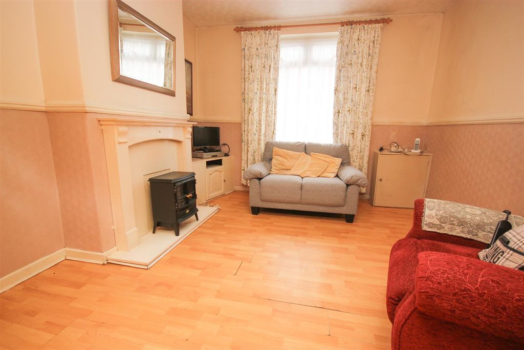 Property photo 2 of 11 Img_6980.Jpg