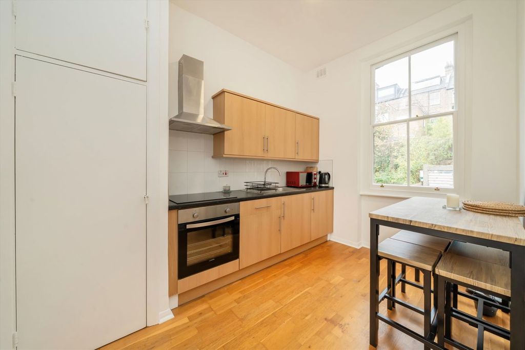 Property photo 2 of 4