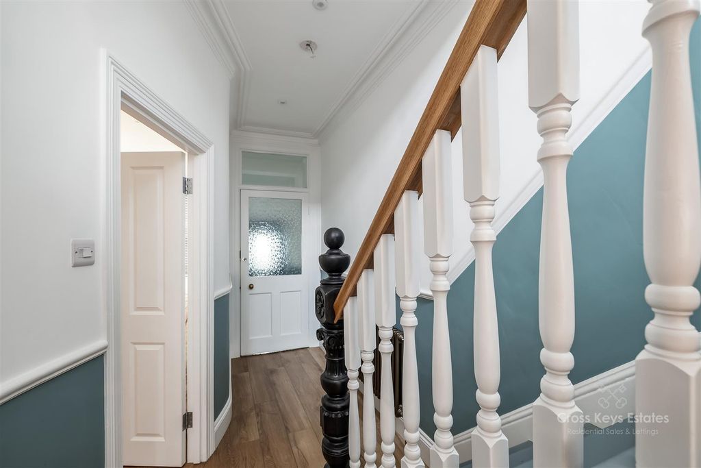 Property photo 3 of 34 Reception Hallway