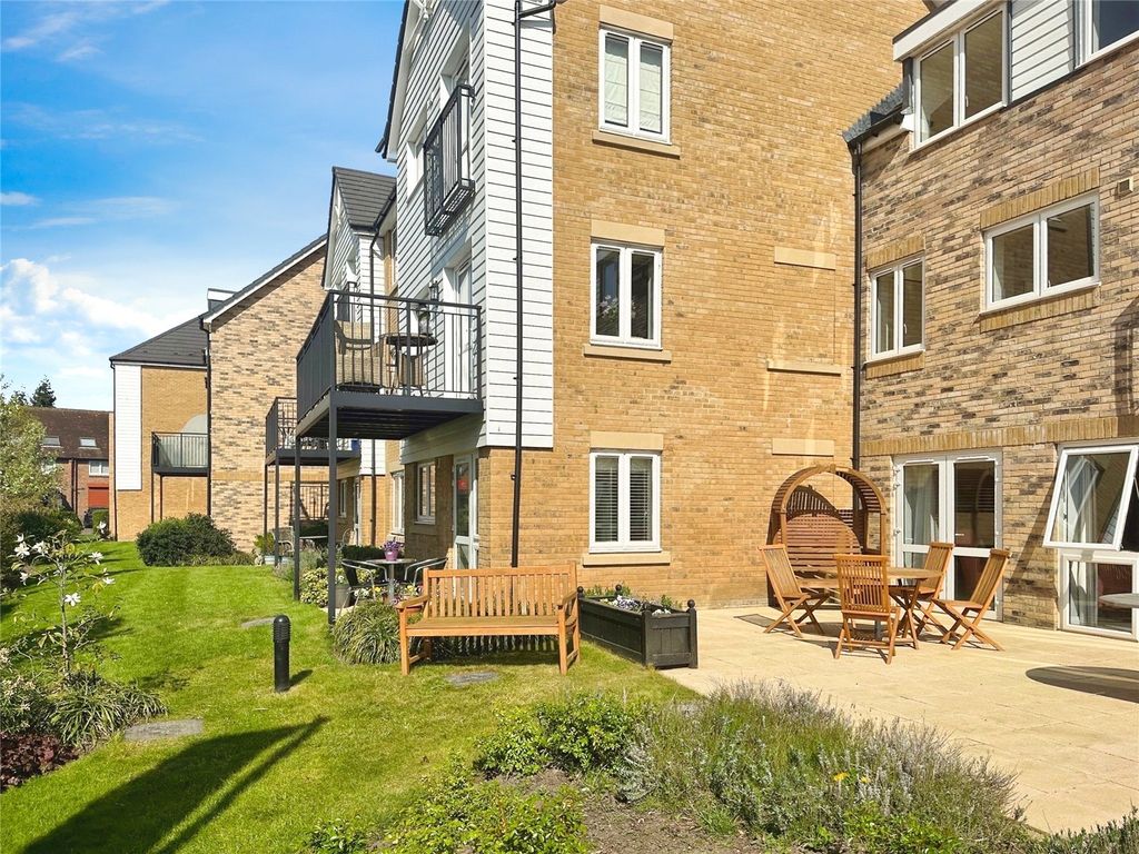 Property photo 1 of 12 Picture No. 05