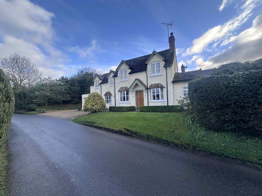 Property photo 3 of 74