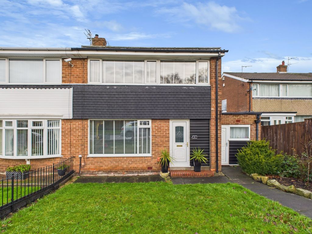Property photo 1 of 12 External