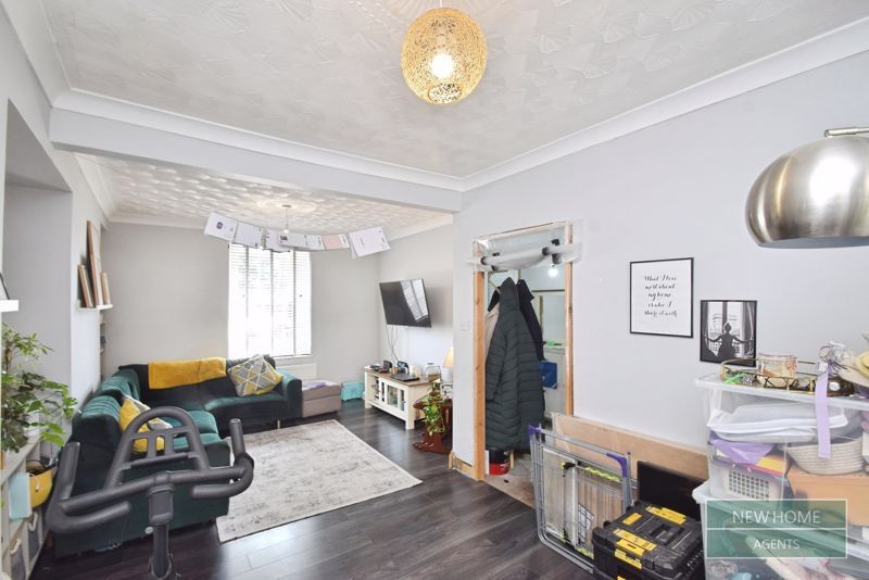 Property photo 3 of 18 Photo 1