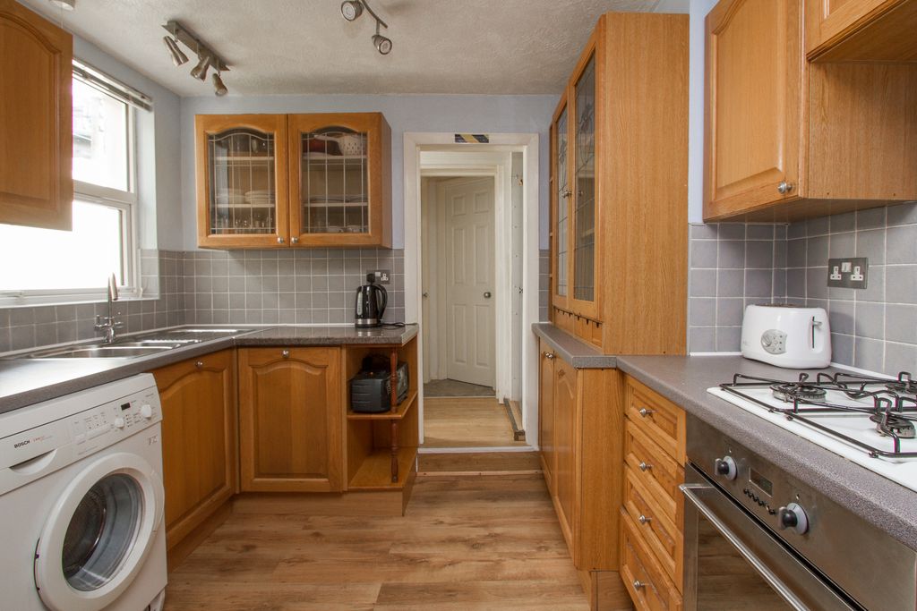 Property photo 3 of 13 Photo 03