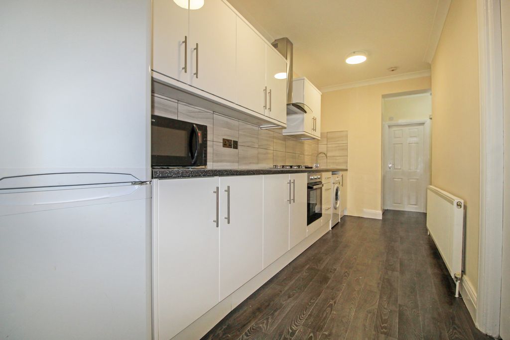 Property photo 3 of 10 Gallery