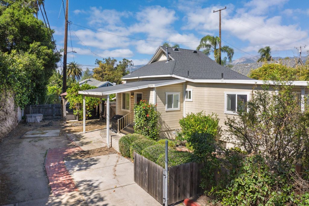 Property photo 2 of 10 <Alttext/>