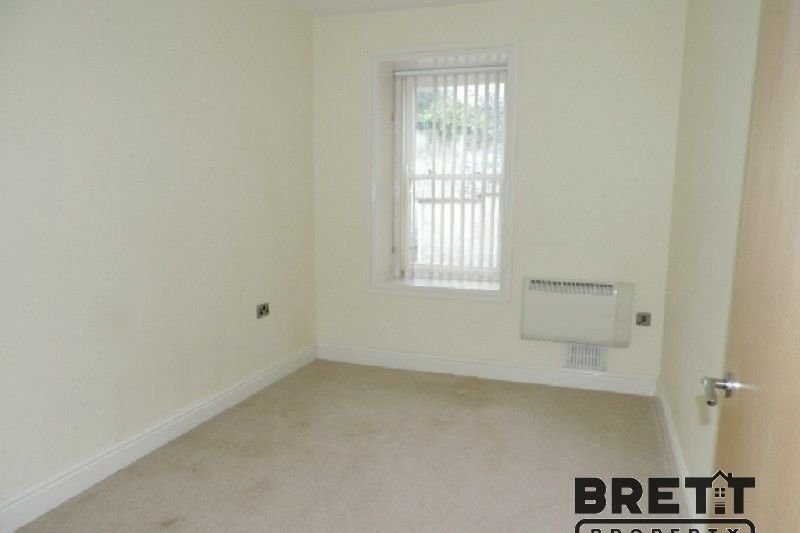 Additional image 17 of 6 bed flat for sale4 Victoria Road, Milford Haven, Pembrokeshire. SA73