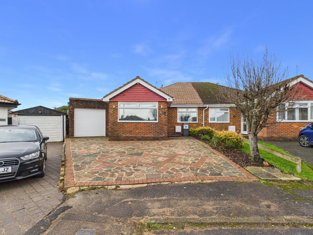 Property photo 1 of 19 Front