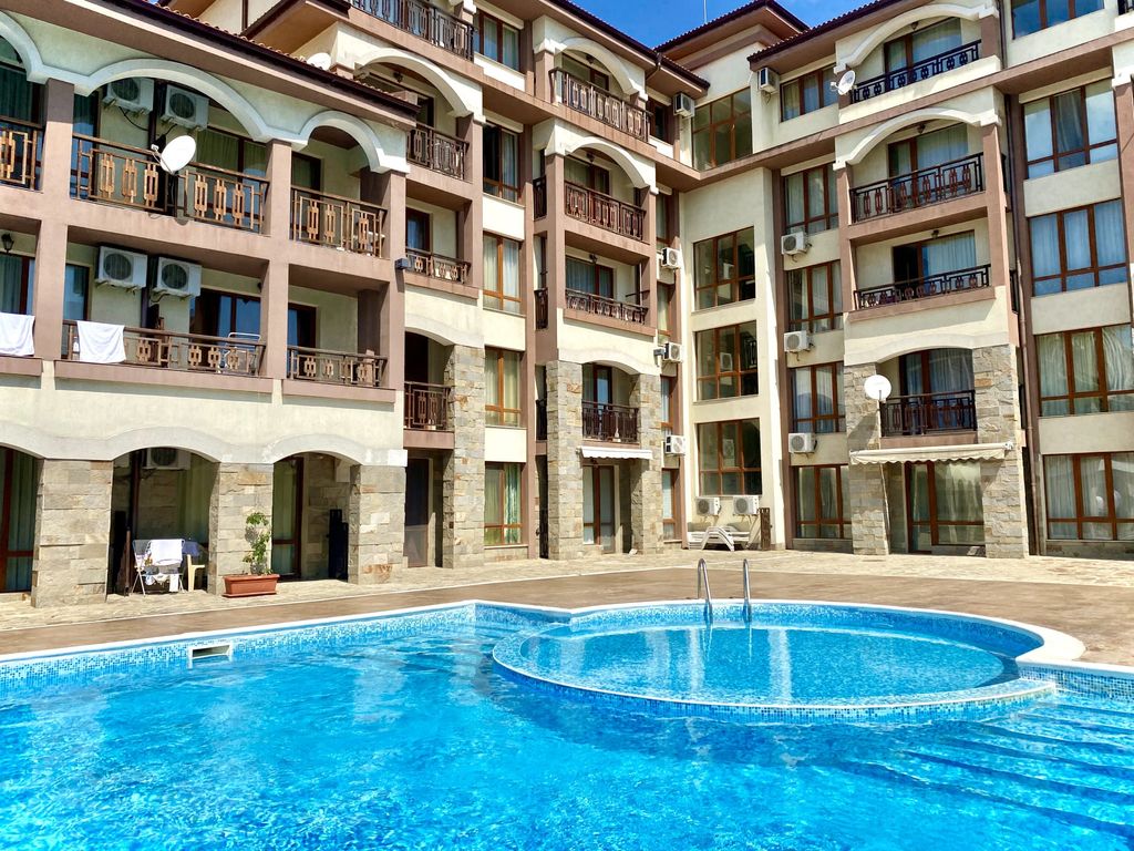 Property photo 3 of 14