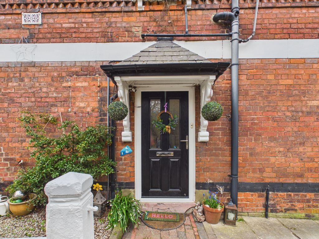 Property photo 2 of 13 Ewemove - Nelson Street - Front Door