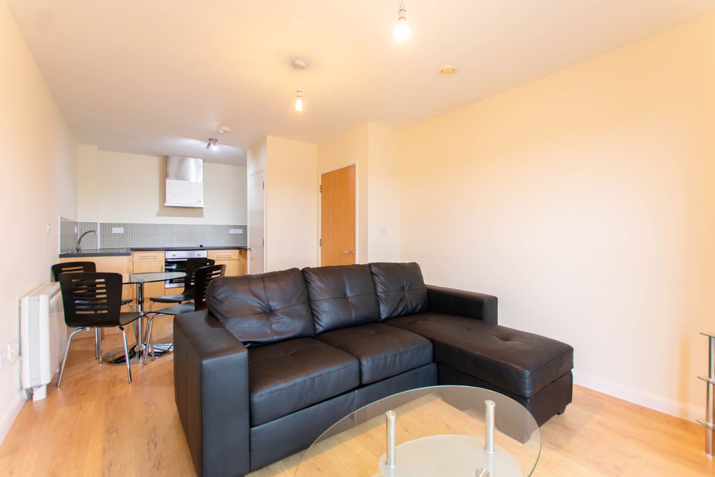 Property photo 1 of 6